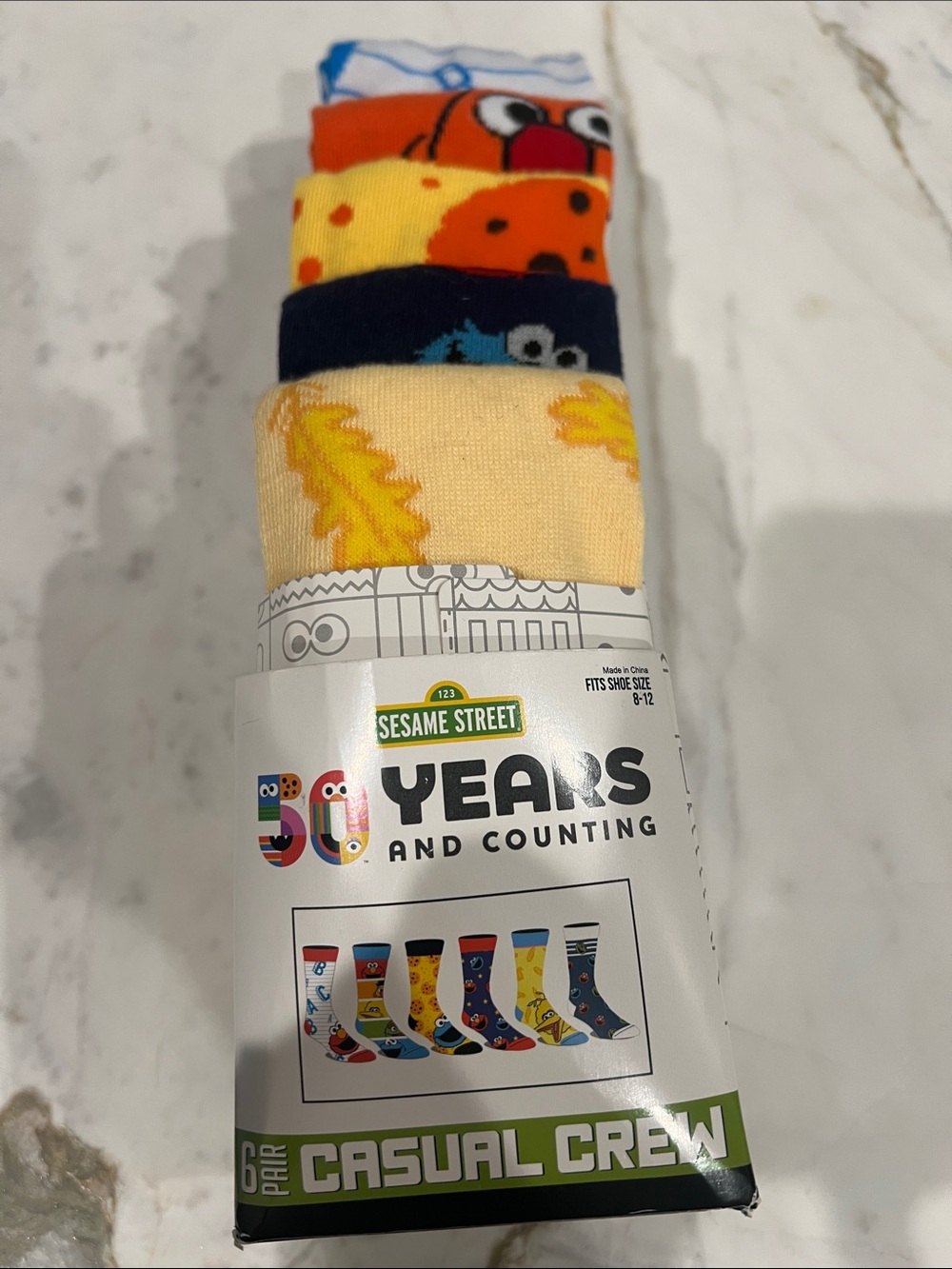 Sesame Street Elmo Big Bird Cookie Monster Bert Men’s Crew Style Socks